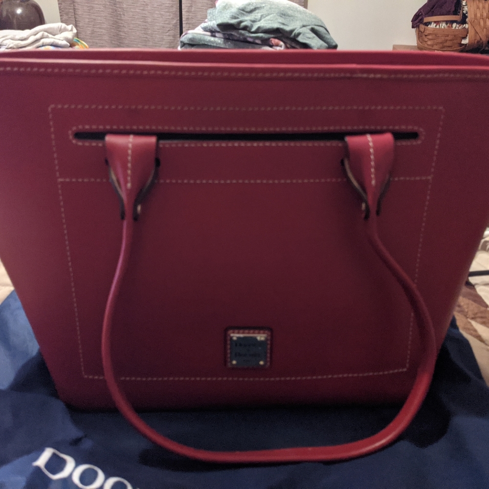 Dooney and Bourke Red Beacon zip top tote. - Picture 2 of 4